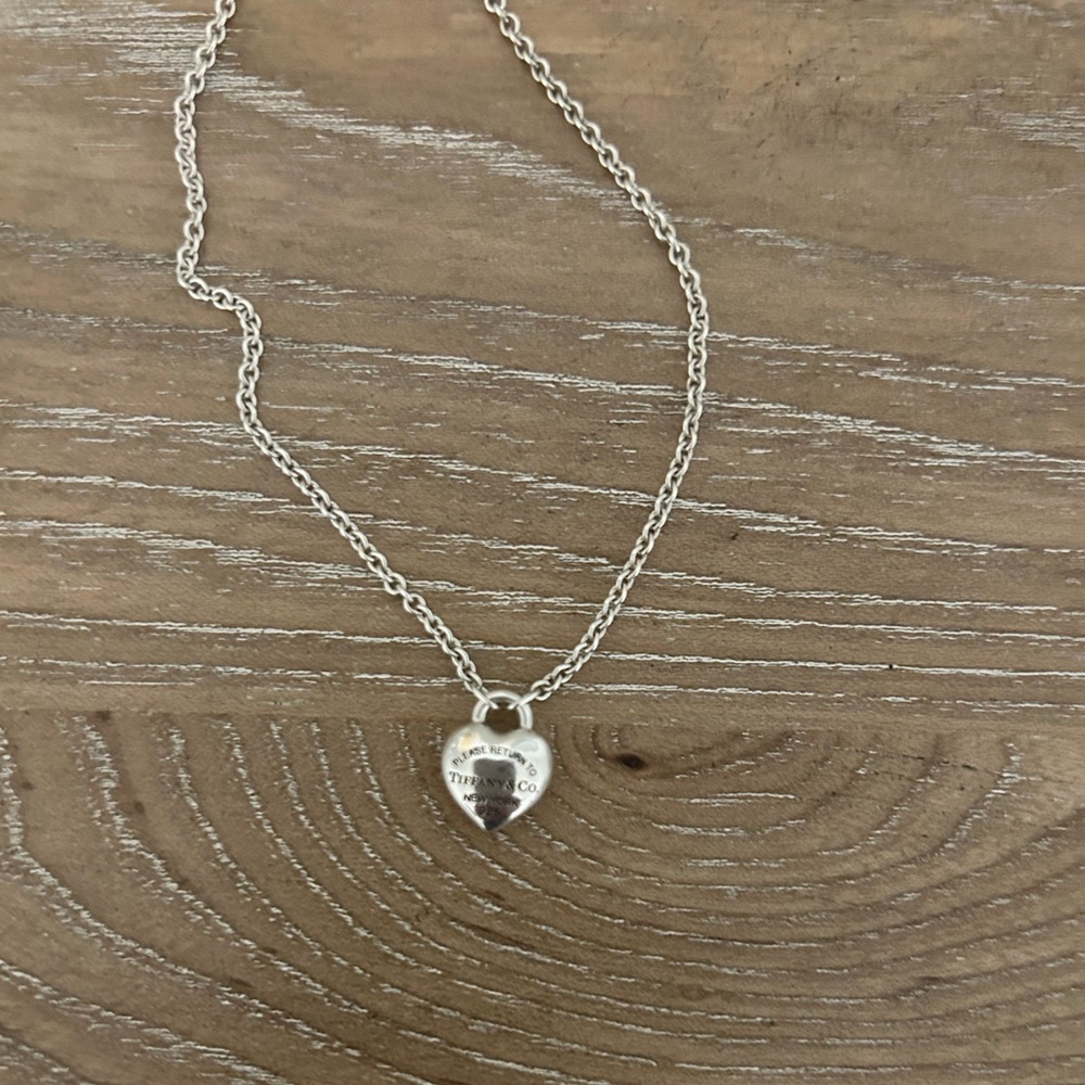 Return to Tiffany Full Heart Necklace